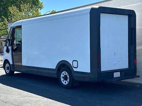 Used 2024 Chevrolet Brightdrop 600 w/ Commercial Equipment Package AWD/4WD image 5