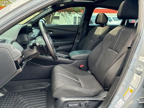 Used 2023 Honda Accord Sport image 9