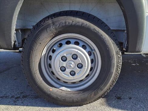 New 2024 RAM ProMaster 3500 w/ Delivery Van Package image 4