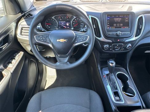 Used 2021 Chevrolet Equinox LT image 20