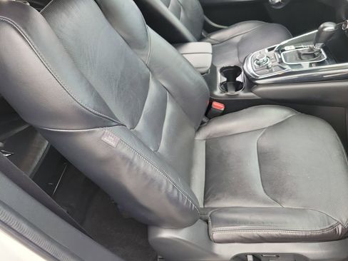 Used 2018 MAZDA CX-9 Touring image 18