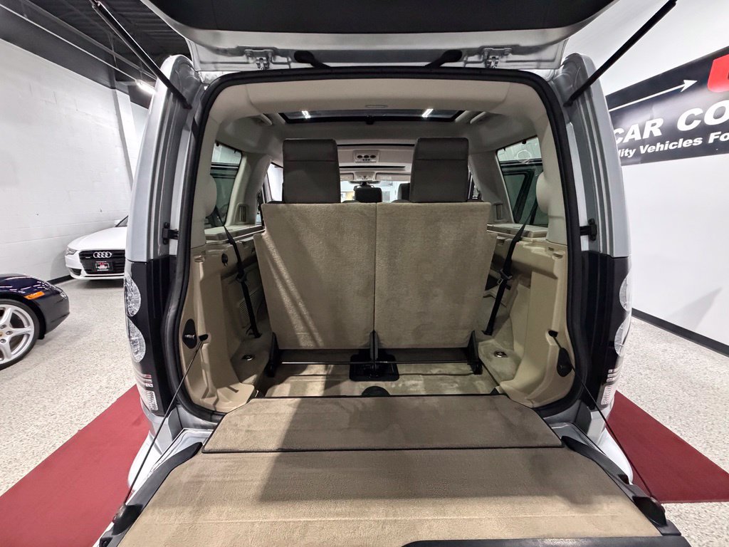 Used 2016 Land Rover LR4 HSE LUX AWD/4WD image 56