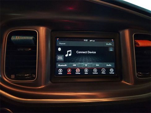 Used 2021 Dodge Charger SXT w/ Leather Interior Group image 14