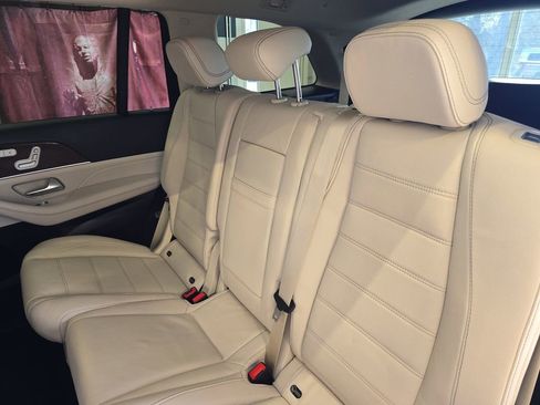 Certified 2022 Mercedes-Benz GLS 450 4MATIC image 17