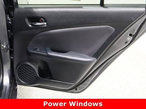 Used 2020 Toyota Prius L Eco image 29
