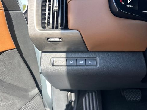 New 2025 Nissan Pathfinder Platinum w/ Cargo Package image 13