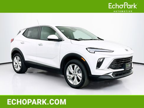 Used 2025 Buick Encore GX Preferred image 1