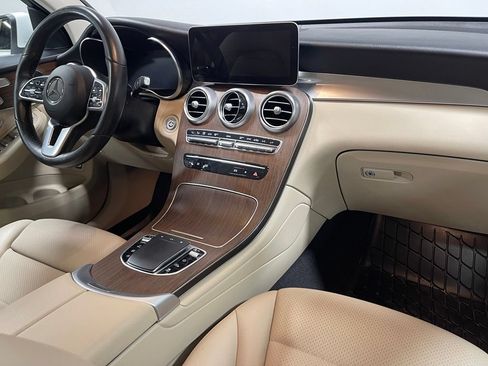 Used 2022 Mercedes-Benz GLC 300 4MATIC image 28