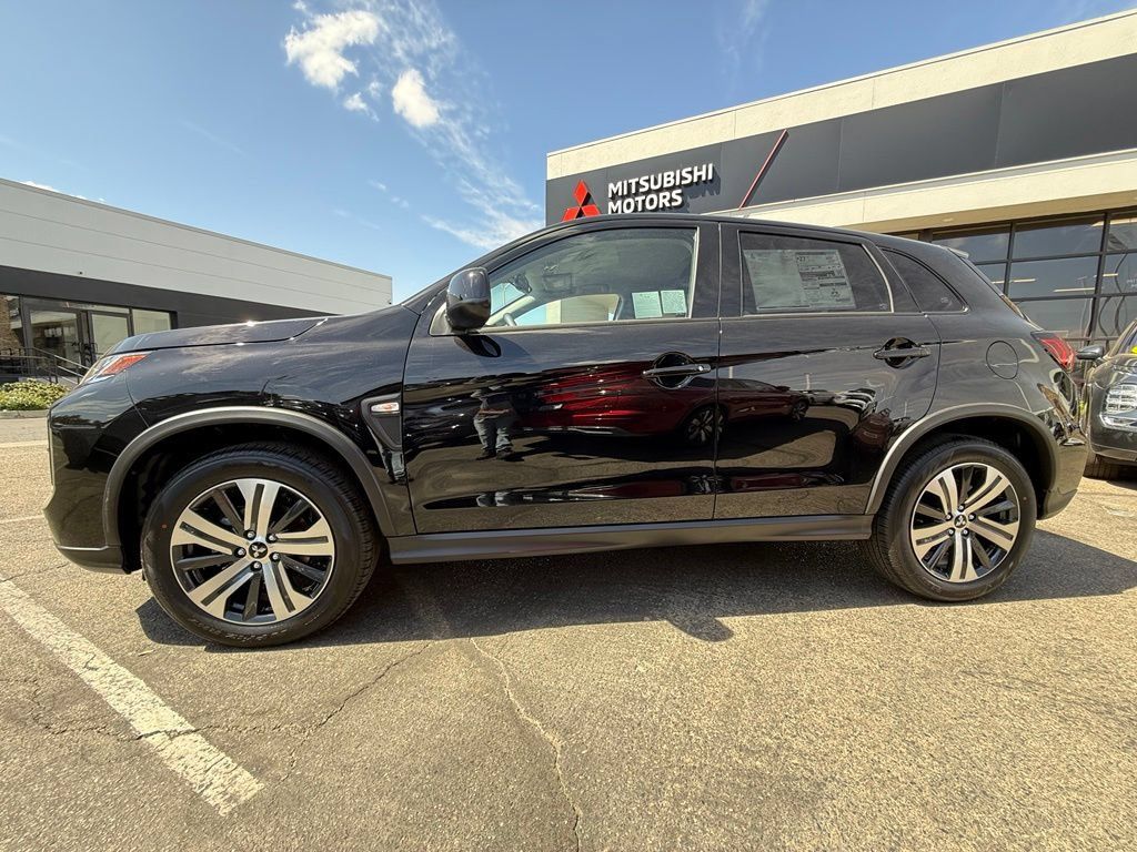 New 2027 Mitsubishi Outlander Sport ES FWD image 8