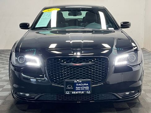 Used 2022 Chrysler 300 S image 2