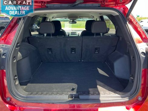 Certified 2022 Chevrolet Equinox LT FWD image 22