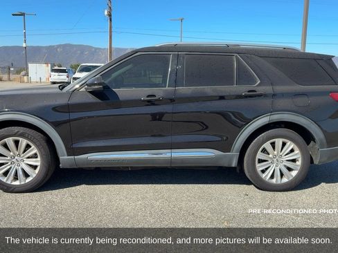Used 2022 Ford Explorer Limited w/ Hybrid Equipment Group 310A RWD image 9