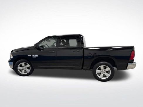 Used 2022 RAM 1500 Classic SLT image 10