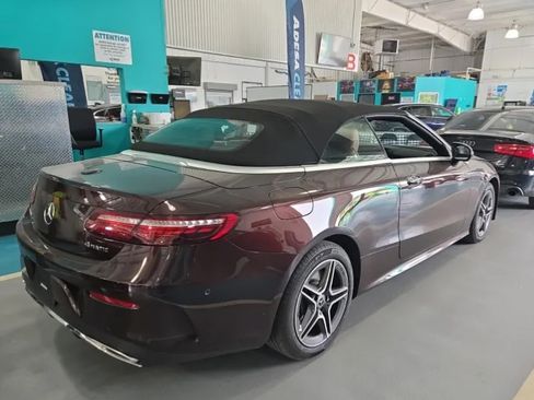 Used 2022 Mercedes-Benz E 450 4MATIC Cabriolet image 4