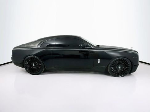 Used 2015 Rolls-Royce Wraith RWD image 5