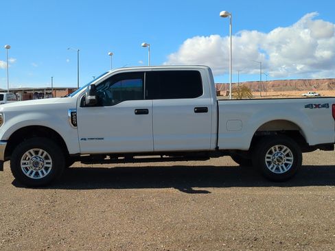Used 2019 Ford F250 XLT image 6