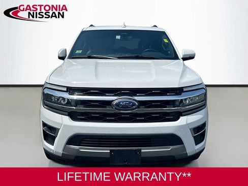 Used 2024 Ford Expedition Limited RWD image 2