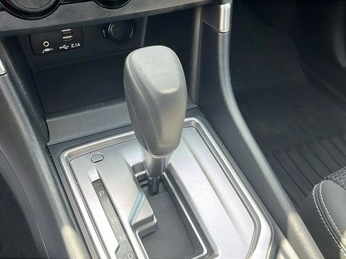 Certified 2021 Subaru Forester Premium AWD/4WD image 19