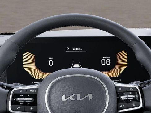New 2026 Kia Carnival FWD image 21