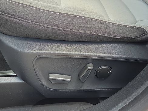 Used 2024 Ford Escape Active AWD/4WD image 22