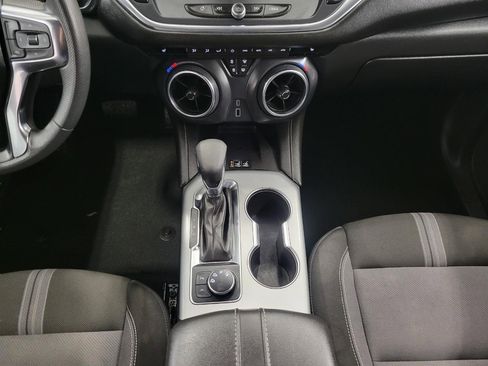 Used 2024 Chevrolet Blazer LT w/ Convenience Package image 16