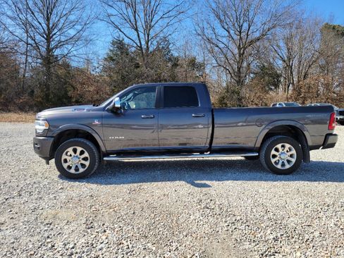 Used 2019 RAM 3500 Laramie image 2