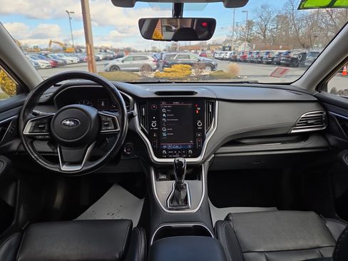 Used 2022 Subaru Outback Limited image 14