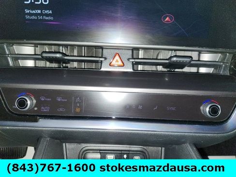 Used 2023 Kia Sportage EX image 37