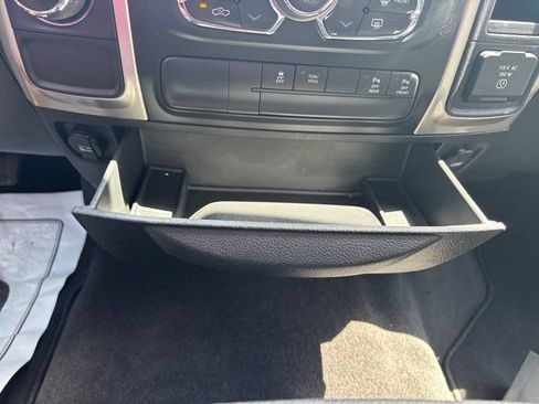 Used 2017 RAM 1500 Lone Star RWD image 39