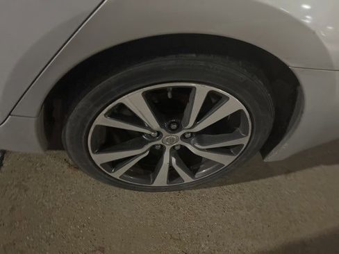 Used 2017 Nissan Maxima 3.5 S image 3