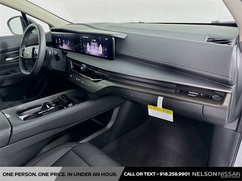 New 2025 Nissan Murano SV image 28