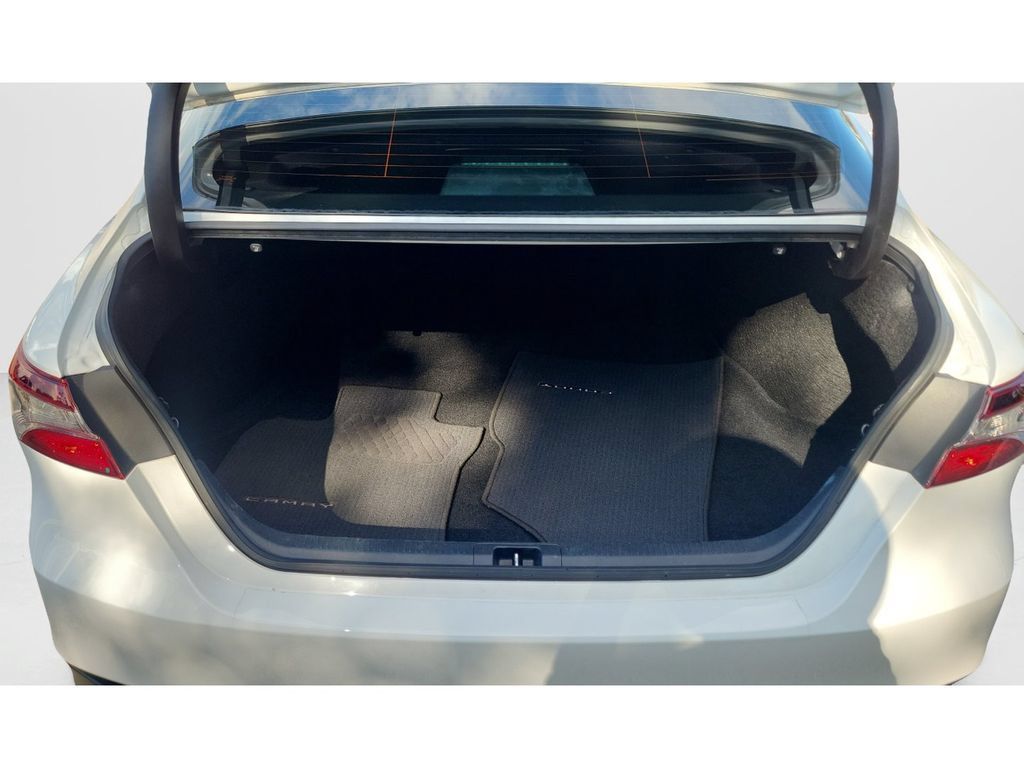 Certified 2023 Toyota Camry LE w/ Audio Upgrade Package FWD image 9