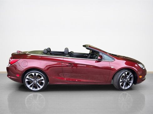 Used 2019 Buick Cascada Premium FWD image 2
