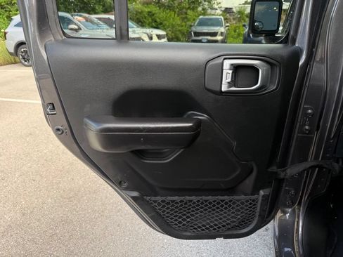 Used 2020 Jeep Wrangler Unlimited Sport AWD/4WD image 10