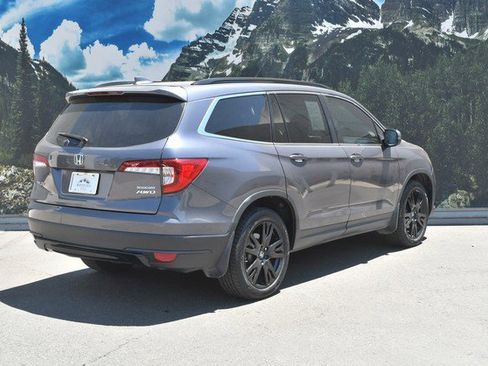 Used 2022 Honda Pilot Special Edition image 3
