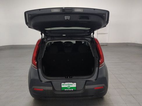 Used 2020 Kia Soul S FWD image 29