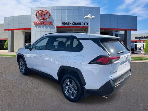 Used 2024 Toyota RAV4 XLE FWD image 7