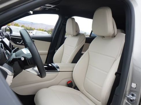 Certified 2024 Mercedes-Benz GLC 300 image 23