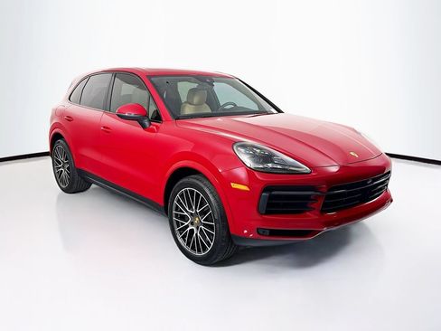 Used 2021 Porsche Cayenne AWD/4WD image 3