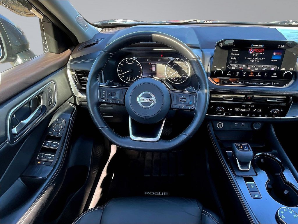 Used 2021 Nissan Rogue SL w/ Premium Package AWD/4WD image 10