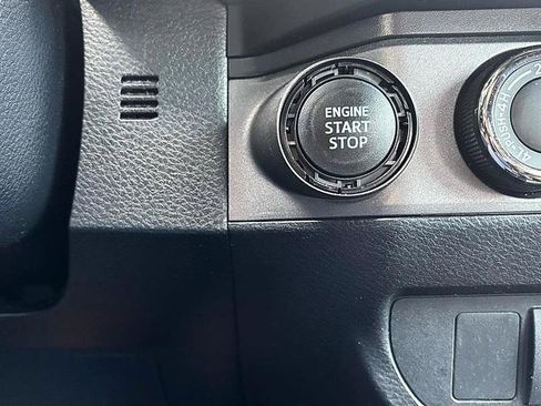 Used 2021 Toyota Tacoma TRD Sport AWD/4WD image 24