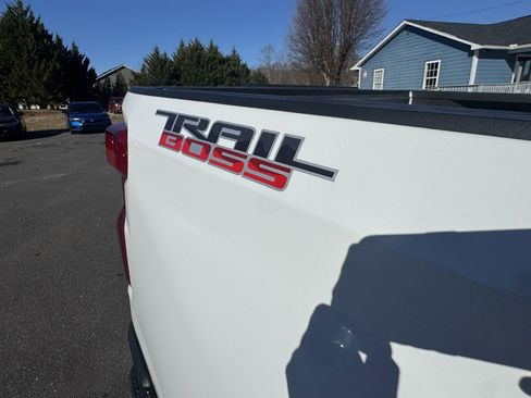 Used 2023 Chevrolet Silverado 1500 LT Trail Boss w/ Protection Package image 7