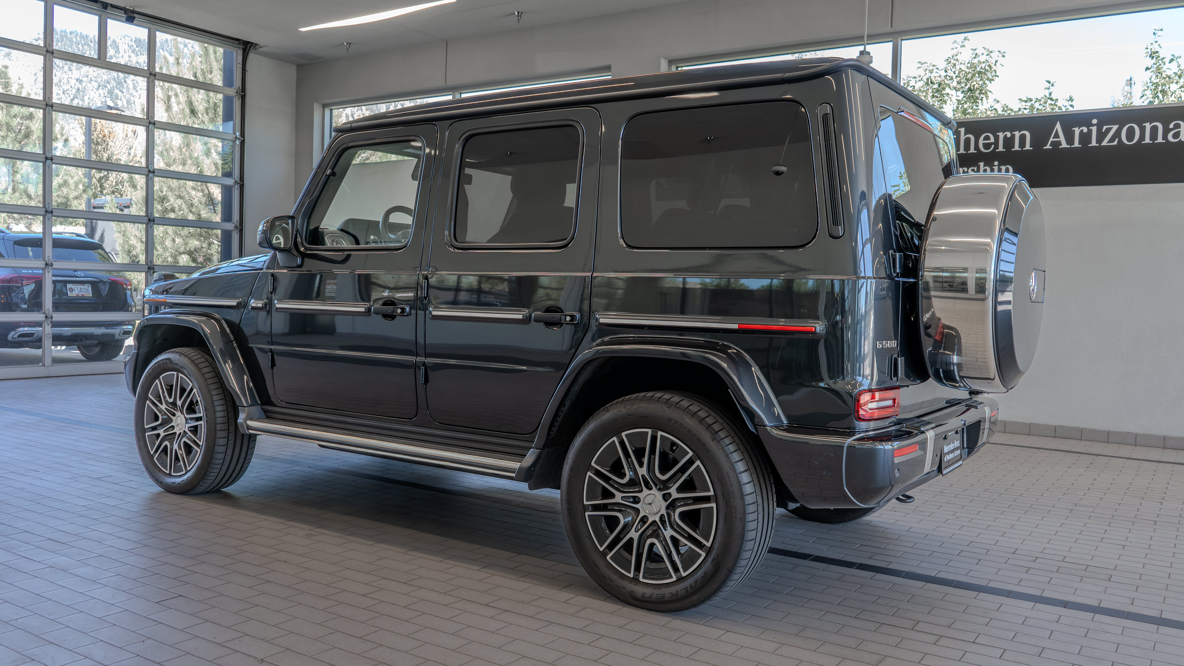 Certified 2025 Mercedes-Benz G 580 w/ EQ Technology image 13