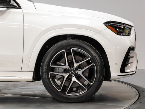 Used 2024 Mercedes-Benz GLE 53 AMG 4MATIC Coupe image 19
