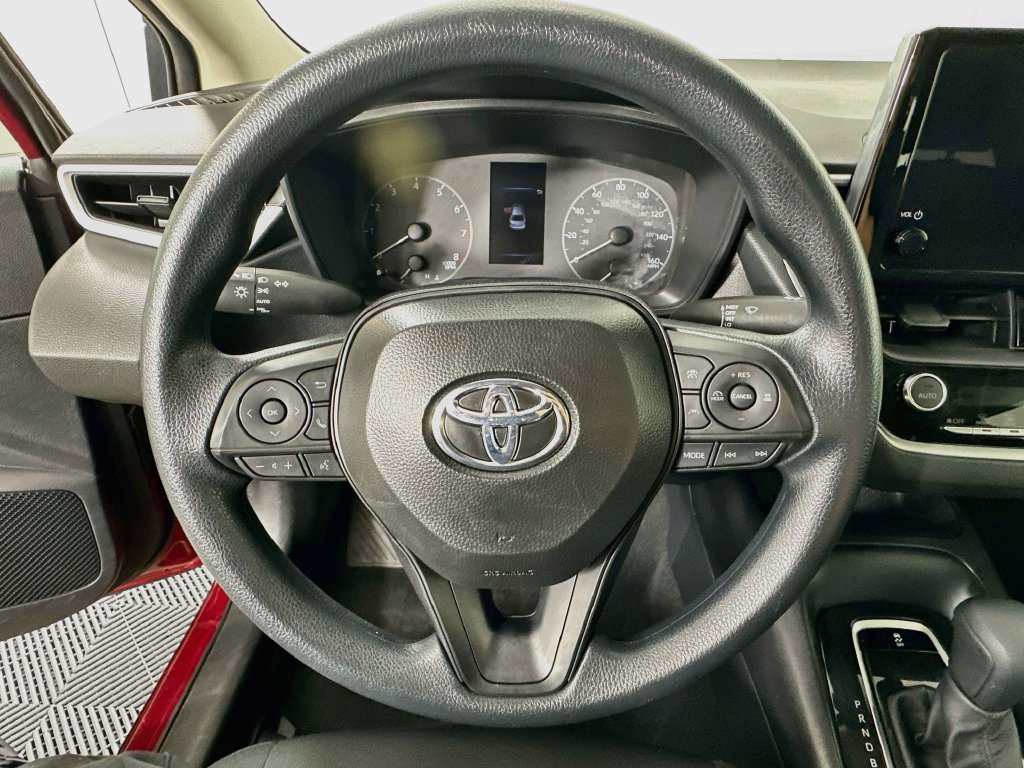 Certified 2025 Toyota Corolla LE FWD image 11