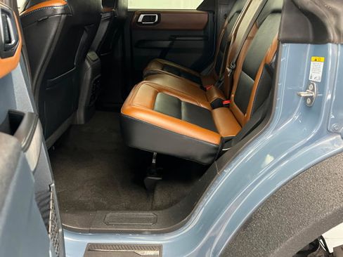 Used 2024 Ford Bronco Outer Banks w/ Sasquatch Package AWD/4WD image 22