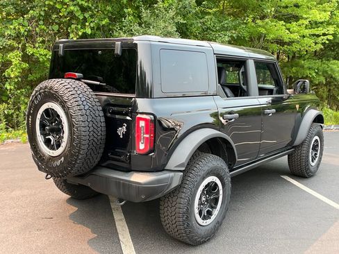Used 2025 Ford Bronco Badlands w/ Sasquatch Package AWD/4WD image 5