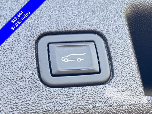 Used 2023 Chevrolet Equinox LT FWD image 20
