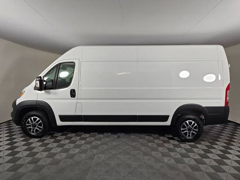 New 2026 RAM ProMaster 2500 w/ Quick Order Package 22G SLT FWD image 6