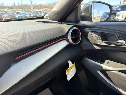 New 2026 Chevrolet Trax RS FWD image 24